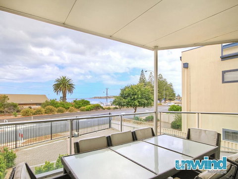 The Block Views Apartments Victor Harbor - Bet 4u 3