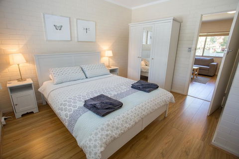 The Blue Door Villa - Lavinia 0