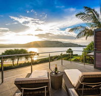 The Blue Marlin Yacht Club Villa 6 On Hamilton Island - DBD