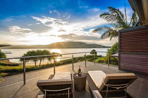 The Blue Marlin Yacht Club Villa 6 On Hamilton Island - DBD 0