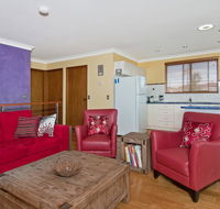 THE BOARDROOM ON BANKSIA - 11 Banksia Ave Bonny Hills - DBD