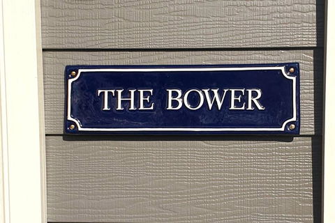 The Bower@ Kings Cottage - Click Find 0