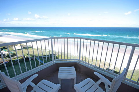 The Breakers - Bet 4u 1