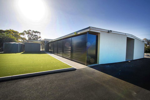 The Bunkhouse - Bet 4u 0