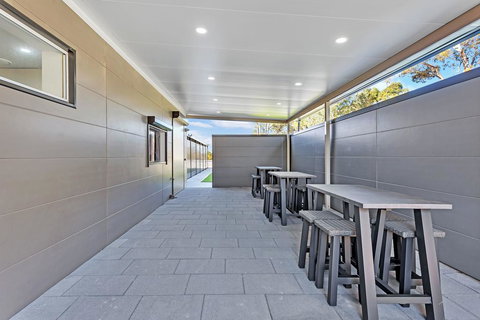 The Bunkhouse - Bet 4u 3