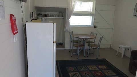 The Captain's Manor On Cook Unit 5 - Bridge Guide 1