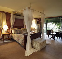 The Castle - Villa by the Sea - Click Find