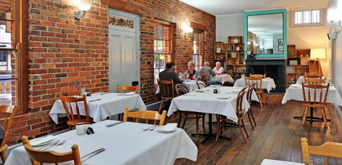 Stokers Restaurant & Bar - Click Find 0