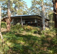 The Coombe on Wilson Inlet - Click Find