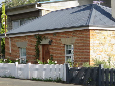 The Cottage South Hobart - DBD 0