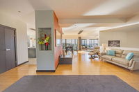 Business in Binalong Bay TAS DBD DBD