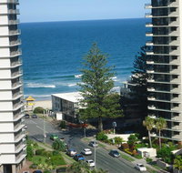 The Crest Apartments - Click Find