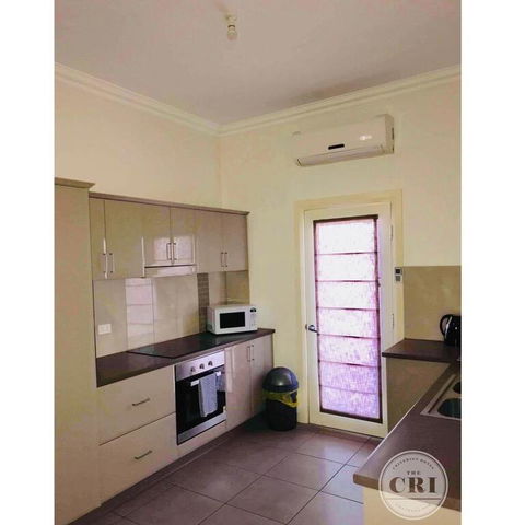The Cri On Main - Lavinia 1