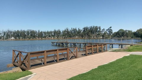 The Crooked Cottage - Click Find 0