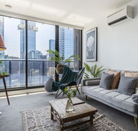 The Crown of Southbank - Click Find