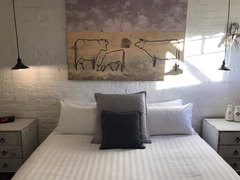 The Dairy - Click Find 0