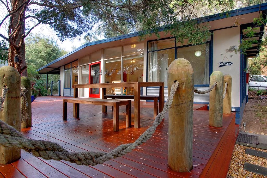 Accommodation Silverleaves VIC Click Find