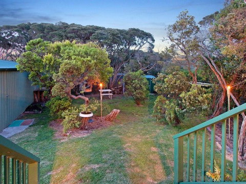 The Divide - Rye Back Beach Hideaway - Click Find 1