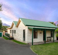 The Divide - Rye Back Beach Hideaway - Click Find