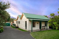 The Divide - Rye Back Beach Hideaway