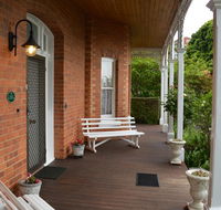 The Dragonfly North West - Click Find
