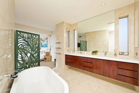 The Dream House - A Resort Home - Bet 4u 3