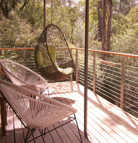 The Escarpment - Bet 4u 3