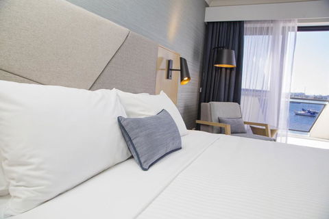 The Esplanade Motel - Click Find 2