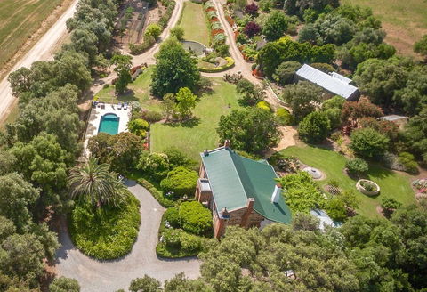 The Garden Cottage At The Olives - Click Find 2