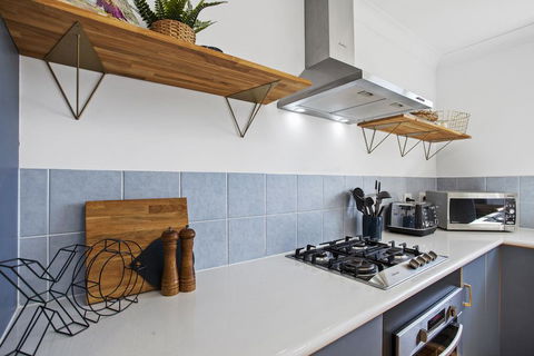 The Gathering Ground - Spacious Entertainer In Toowoomba City - Bridge Guide 1