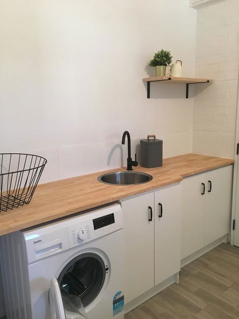 The Gathering Ground - Spacious Entertainer In Toowoomba City - Bridge Guide 3
