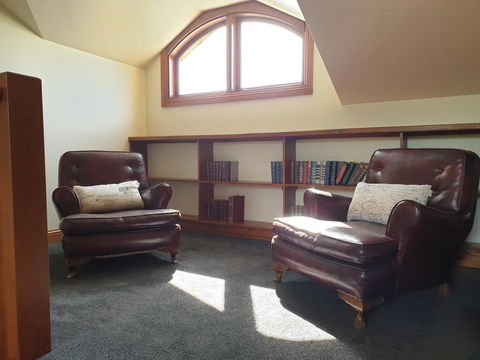 The George Yering - Click Find 2