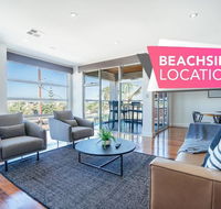 The Grand Oasis - Pool - Wifi - Mins from beach - Click Find
