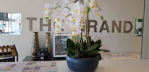 The Grand Motel - Bridge Guide 1