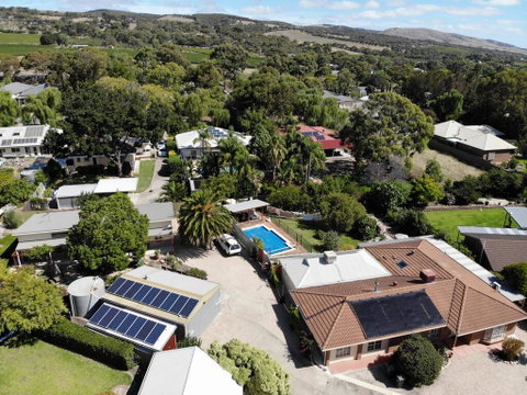 The Grape And Olive At Willunga - Lawyer Find 1