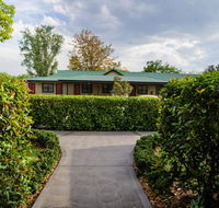 The Grapevine Motel - Click Find