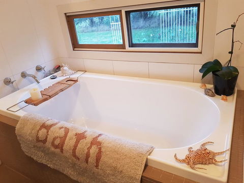 The Gurdies Room With Amazing Sunset Views - DBD 2