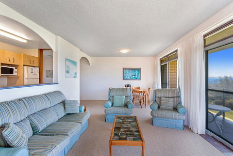 The Helm, Unit 3/22 Voyager Close - Bet 4u 0