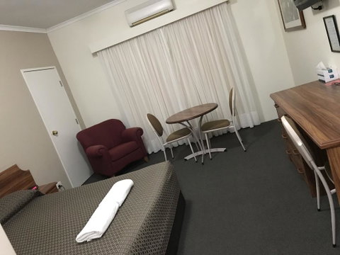 The Kidman Wayside Inn - Click Find 1