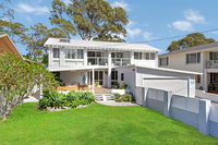Business in Lake Cathie NSW Click Find Click Find