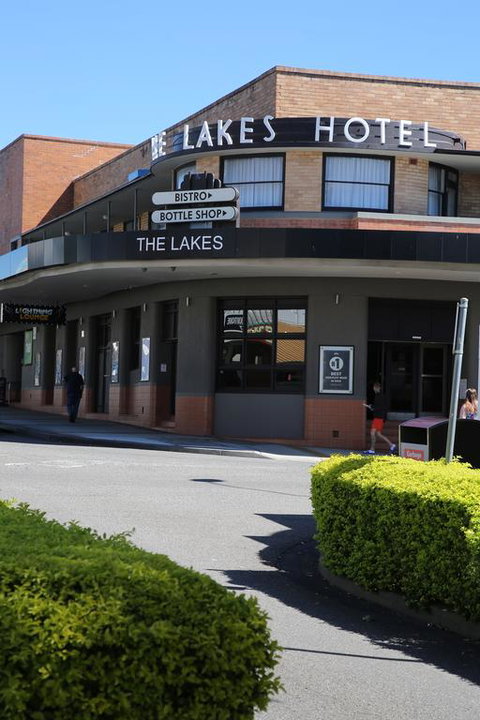 The Lakes Hotel - Clickz 3
