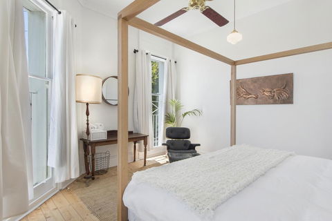 The Local Hotel - Click Find 2