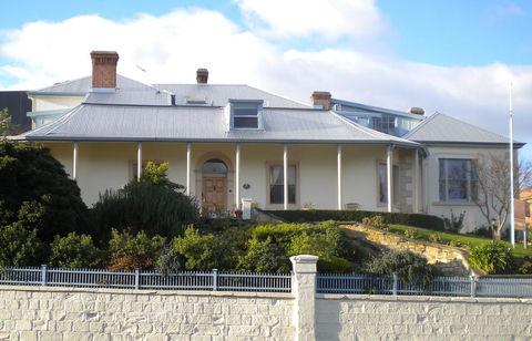 The Lodge On Elizabeth Boutique Hotel - Click Find 0