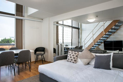 The Loft By Darling Harbour - Lawyer Find 2