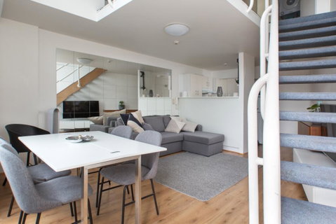 The Loft By Darling Harbour - Lawyer Find 3