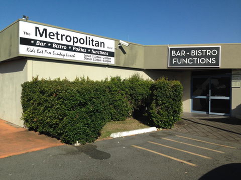 The Metropolitan Hotel - Click Find 0