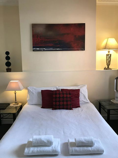 The Mews Motel - Lawyer Find 0