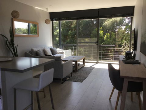 The Moonah Apartment 29 - Click Find 2