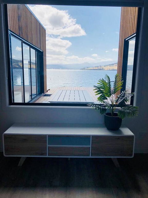 The Nebraska Retreat - Bet 4u 3