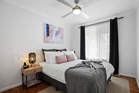 The Neo Stylish Central Apartment With Aircon Courtyard And Netflix - Bridge Guide 0